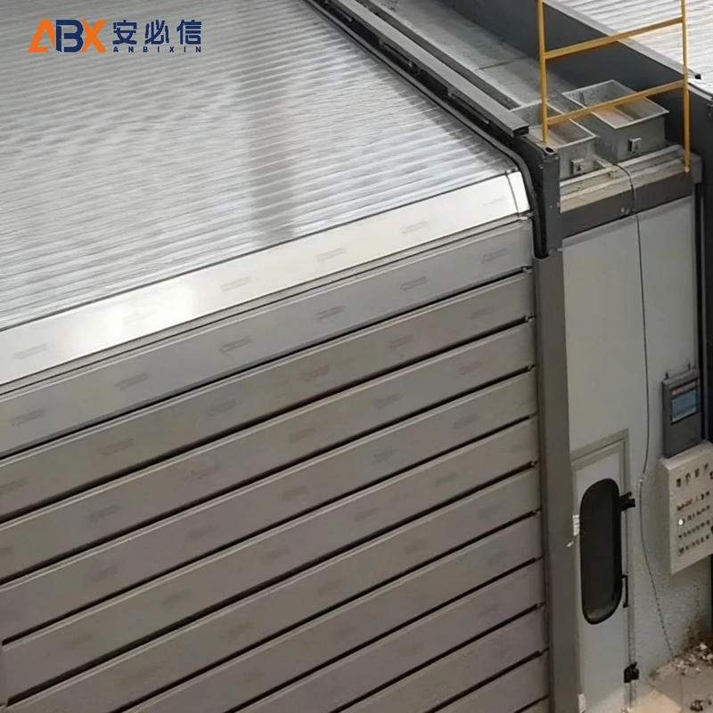 南昌市铝质快速门